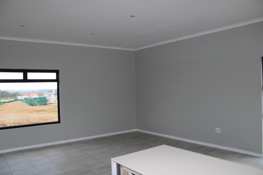 3 Bedroom Property for Sale in Kidds Beach Eastern Cape